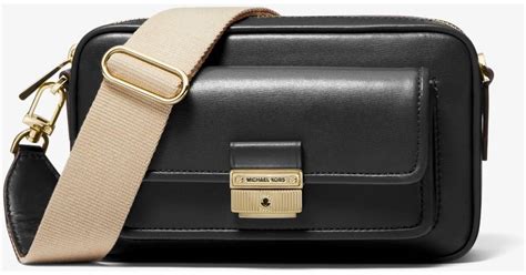 michael kors leather camera bag|Michael Kors bradshaw camera bag.